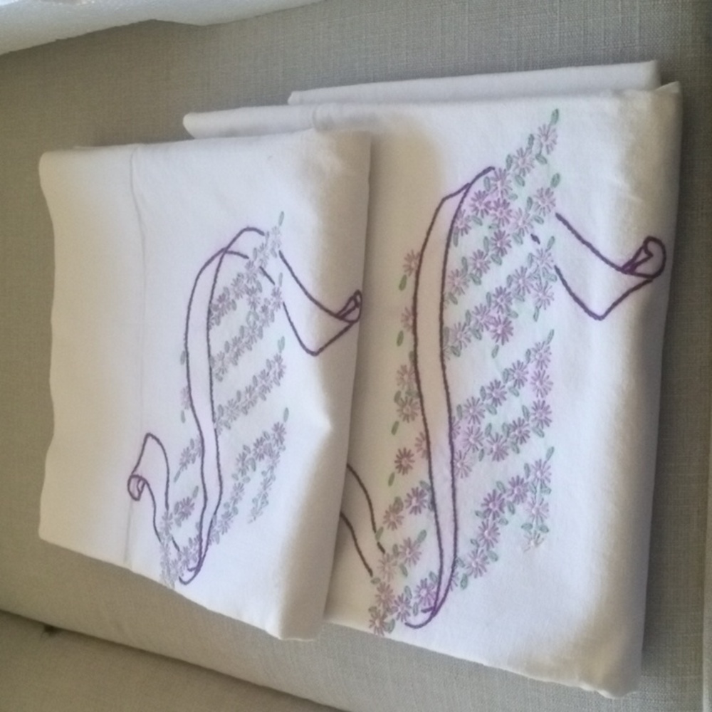Set of 2 Vintage Penney's Penco White Cotton Pillow Case with Embroidery